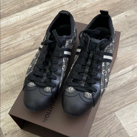 Louis Vuitton Britney sneaker - Picture 2 of 5